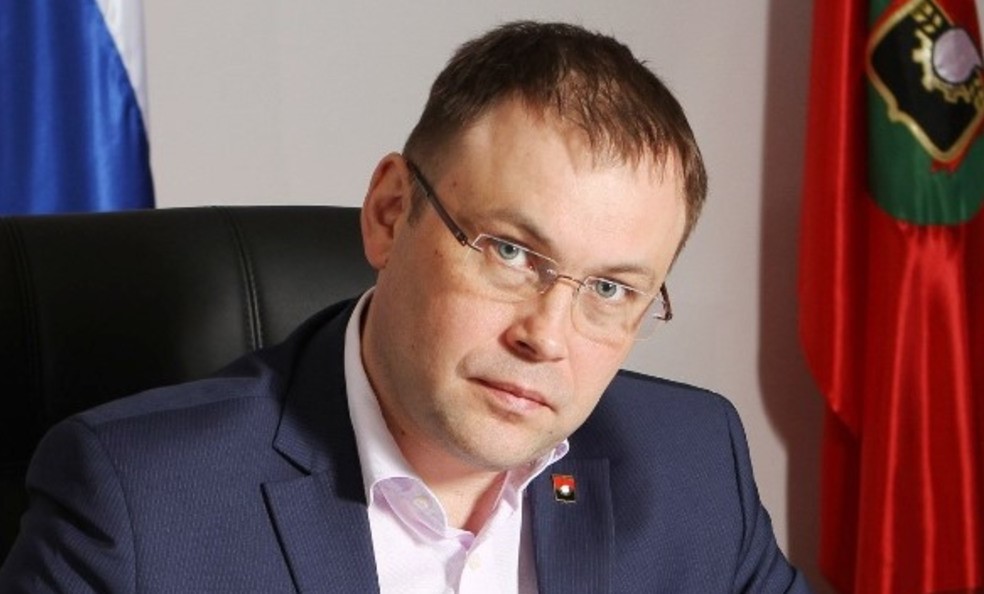 Вид на здание Администрации Правительства Кузбасса в Кемерове